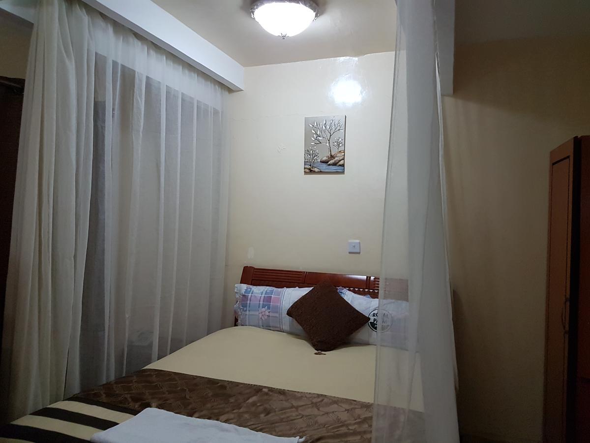 Royal Palm Hotel And Suites Nakuru Buitenkant foto